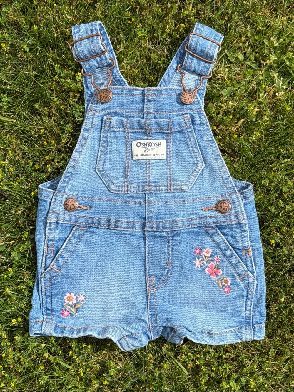 Vintage Y2K OshKosh B'gosh Denim Shortalls Embroidered Flowers Vestbak Size 3M